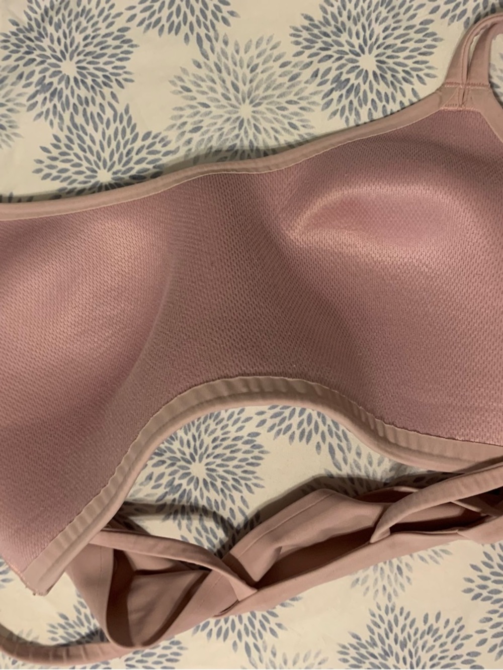 Lululemon Like a cloud bra - Picture 4 of 5